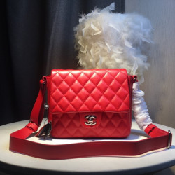 CHANEL 샤넬 크로스백