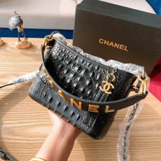 CHANEL 샤넬 크로스백