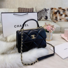 CHANEL 샤넬 크로스백