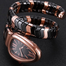 BULGARI 불가리 세르펜티 스피가 여성용시계 쿼츠 화이트 세라믹 세르펜티 스피가 여성용시계 쿼츠 블랙 세라믹 / 18K 로즈골드 블랙다이얼 bvl0098 - Bvlgari Serpenti Spiga Black Lacquered Dial Quartz Ladies Watch Black Ceramic And Pink gold Black dia