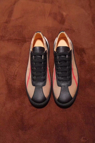 BURBERRY 버버리 스니커즈