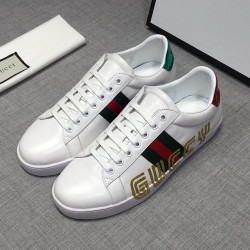 GUCCI 구찌 글리터로고 스니커즈