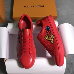 LOUIS VUITTON 루이비통 레터링자수 스니커즈