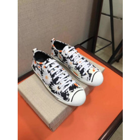 BURBERRY 버버리 데이지 스니커즈
