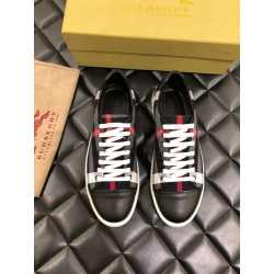 BURBERRY 버버리 체크 스니커즈