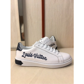 LOUIS VUITTON 루이비통 자수로고 스니커즈