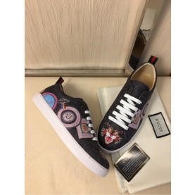 GUCCI 구찌 타이거 스니커즈