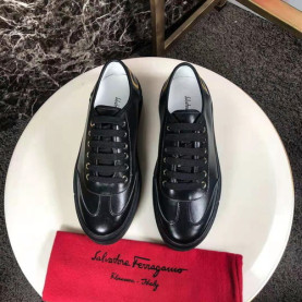 FERRAGAMO 페레가모 스니커즈