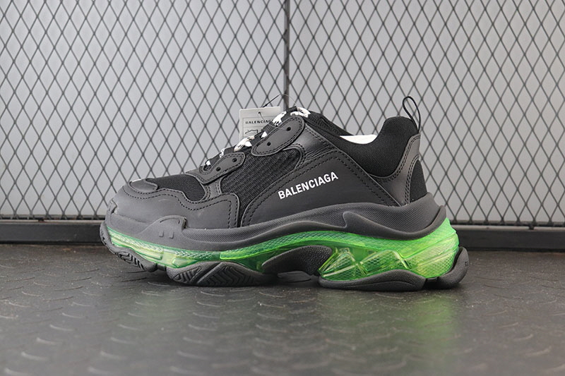 BALENCIAGA 발렌시아가 트리플S