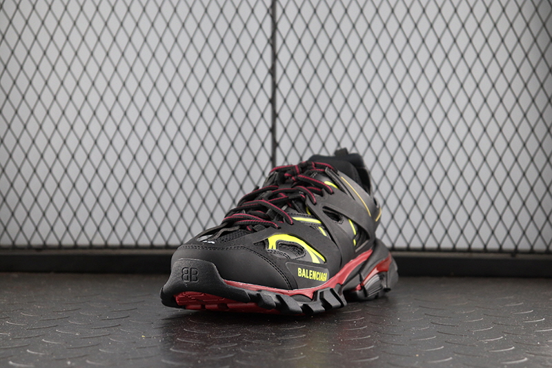 BALENCIAGA 발렌시아가 트랙