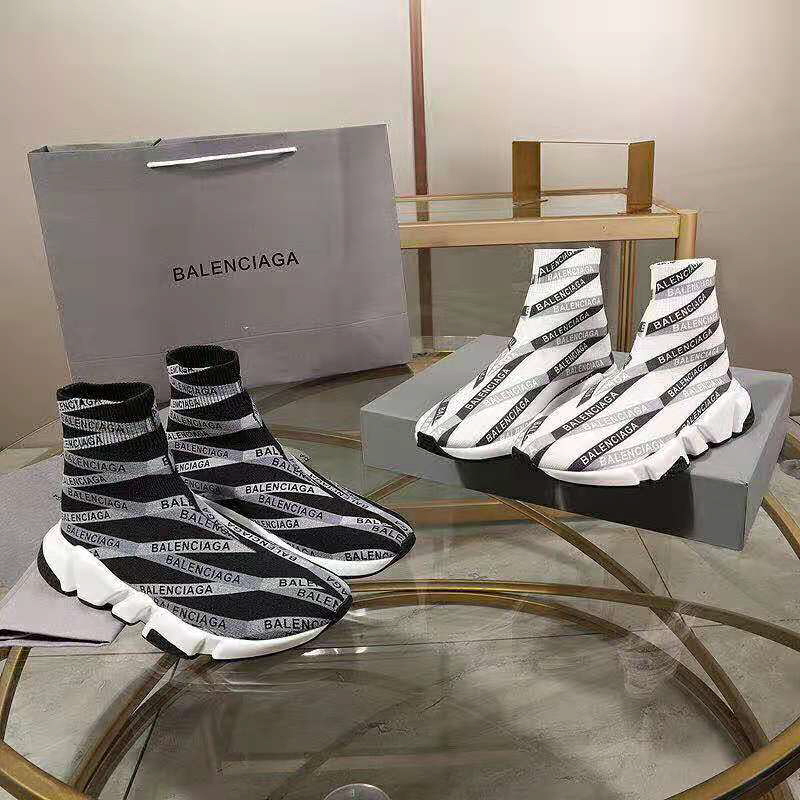 BALENCIAGA 발렌시아가 스피드러너 블랙,화이트