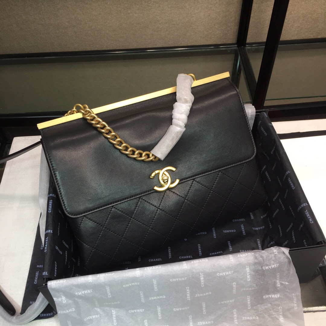 CHANEL 샤넬 체인 플랩백 8200 4COLOR