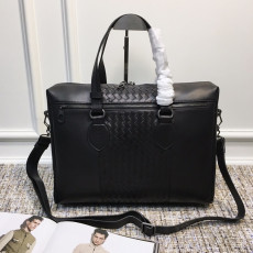 BOTTEGA VENETA 보테가베네타 남성용 서류가방