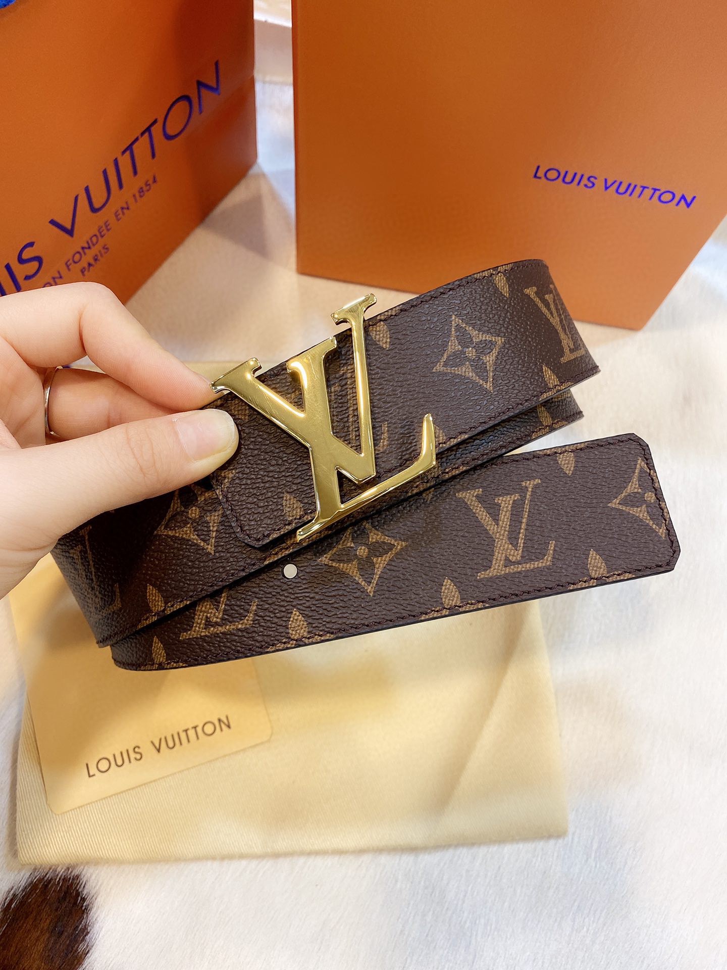 LOUIS VUITTON 2020 루이비통 벨트 MG3078 금,은,갈색