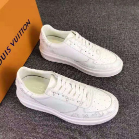 LOUIS VUITTON 루이비통 스니커즈