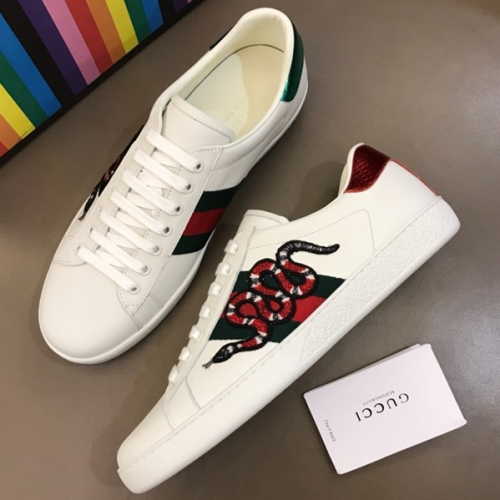 GUCCI 구찌 레더 스네이크 스니커즈