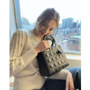 3위 (유명유튜버 추천 상품 영상) DIOR 디올 레이디백 17CM,20CM,24CM 7컬러 (이니셜선택가능)