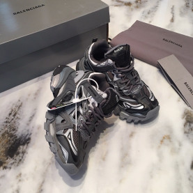 BALENCIAGA 발렌시아가 트랙2 스니커즈 최상위 버전 블랙&그레이