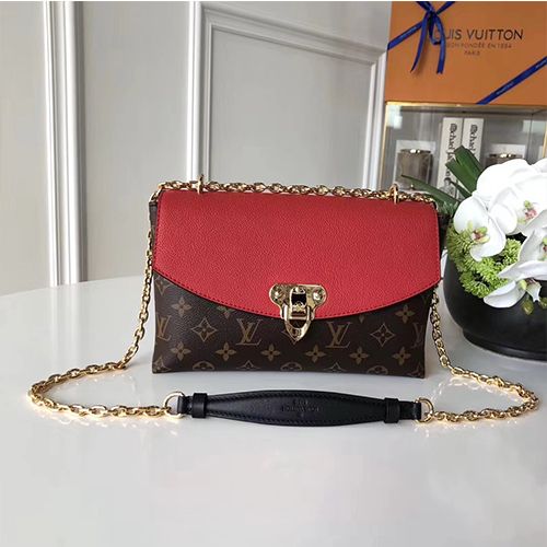 LOUIS VUITTON 루이비통 생 플라시드 M43713