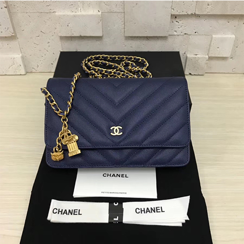 CHANEL 샤넬 쉐브론 WOC A33814-8