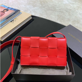 BOTTEGA VENETA 보테가베네타 카세트백 23cm