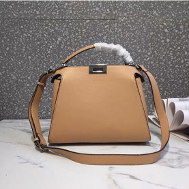 FENDI 펜디 피카부 에센셜