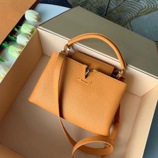 LOUIS VUITTON 루이비통 카퓌신 BB M94755