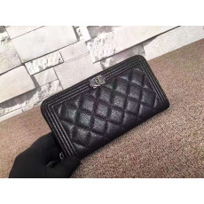 CHANEL 샤넬 보이 캐비어 빈티지은장 지퍼돌이 장지갑