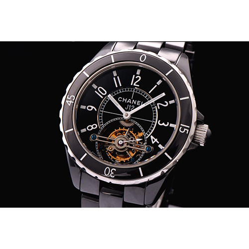 CHANEL 샤넬 J12 투어빌론