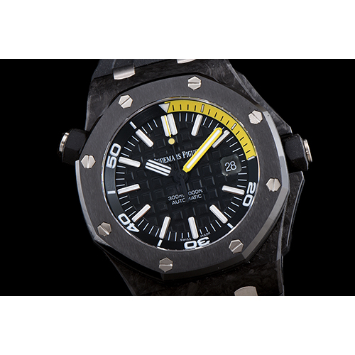 AUDEMARS PIGUET 오데마피게 로얄오크 오프쇼어 칼리버 15706AU.OO.A002CA.01