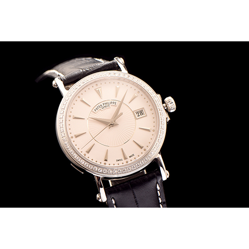 PATEK PHILIPPE 파텔필립 칼라트라바-37 칼리버