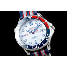 OMEGA 오메가 씨마스터 300m 007에디션 212.32.41.20.04.001