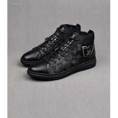 LOUIS VUITTON 루이비통 M2974-2