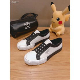 PRADA 프라다 스니커즈 M2597-1