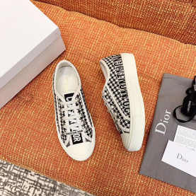 DIOR 디올 워크앤디올 M2774-12