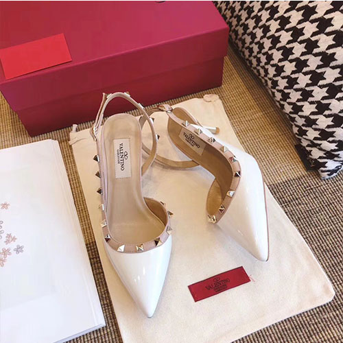 VALENTINO 발렌티노 락스터드 슬링백 힐 6.5cm M1350-5