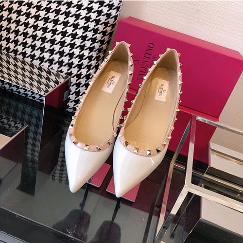 VALENTINO 발렌티노 락스터드 플랫 1cm M1346-7