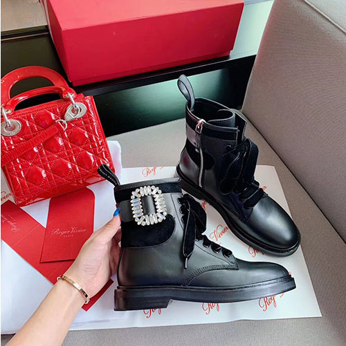 ROGER VIVIER 로저비비에 M2285-4