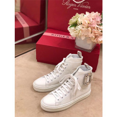 ROGER VIVIER 로저비비에 M2575-1