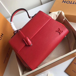 LOUIS VUITTON 루이비통 신상 클루니백 CLUNY MM M41302