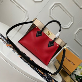 LOUIS VUITTON 루이비통 온마이사이드백 M538M52 신상