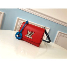 LOUIS VUITTON 루이비통 트위스트 미니 숄더백 M52500 신상