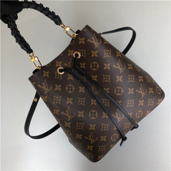 LOUIS VUITTON 루이비통 네오노에 M43985신상