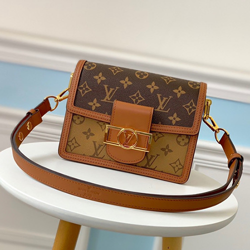 LOUIS VUITTON 루이비통 도핀 미니 M43392 신상