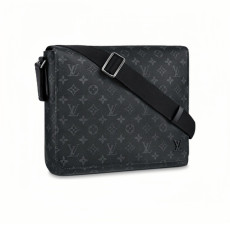 LOUIS VUITTON 루이비통 모노그램 이클립스 MM M44001