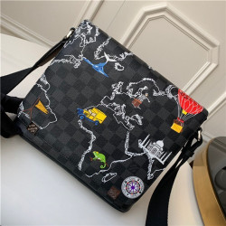 LOUIS VUITTON 루이비통 남성용 숄더백 N40238신상