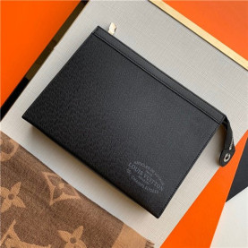 LOUIS VUITTON 루이비통 포쉐트 보야주 M30397신상