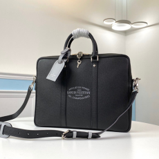 LOUIS VUITTON 루이비통 포르트-도큐멍 보야주 서류가방 M30365 2020/신상