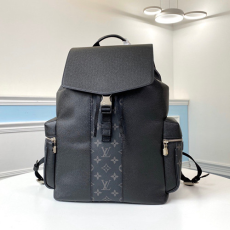 LOUIS VUITTON 루이비통 아웃도어 백팩 M30417 2020/신상
