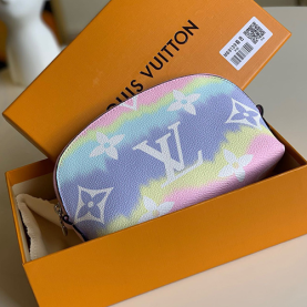 LOUIS VUITTON 루이비통 에스칼 포쉐트 코스메티크 파우치 M69139 2020/신상